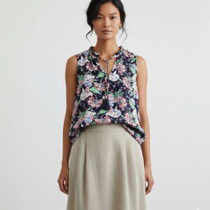 J crew xs tropical flower tassle top